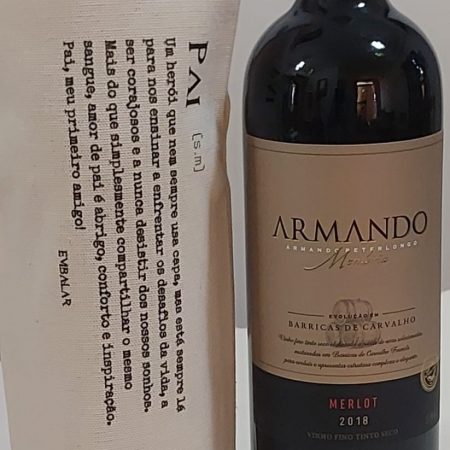 Porta vinho com Armando Memória